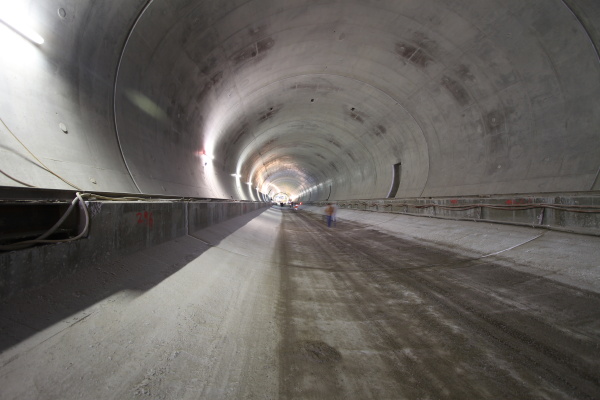 „Radio ein“ im Tunnel